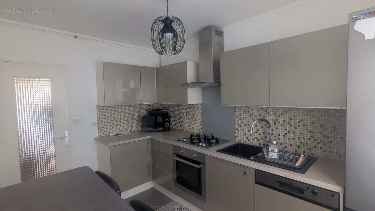 Appartement 68 m² à Chenove  - photo 4