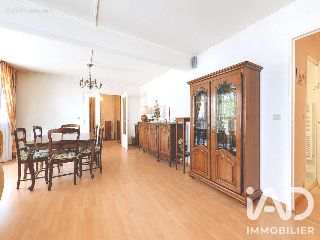 Appartement 85 m² à Rosny-Sous-Bois  - photo 4