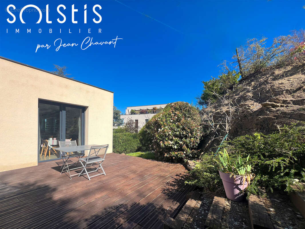 *** bel appartement de 86 m2 avec un extérieur privatif de 231 m2 *** - photo 7
