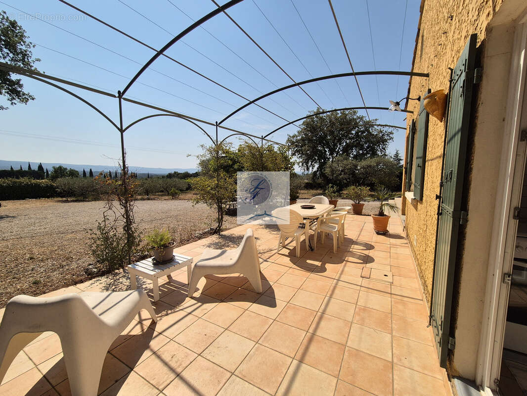 Maison à BEDOIN