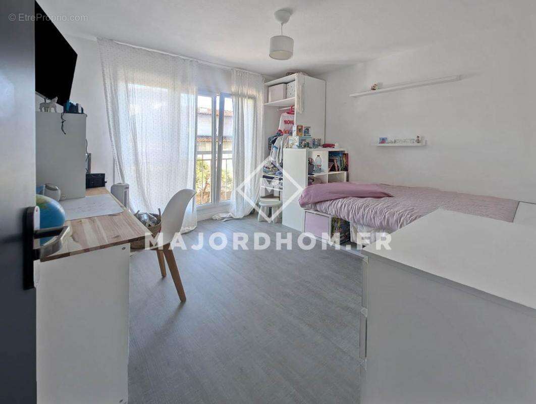 Appartement à MARSEILLE-13E