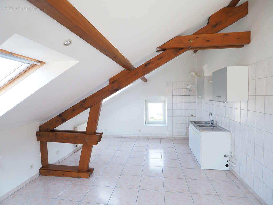 Appartement T3 de 82,65 m2   Proche Giromagny   Un cadre de vie agréable - photo 3