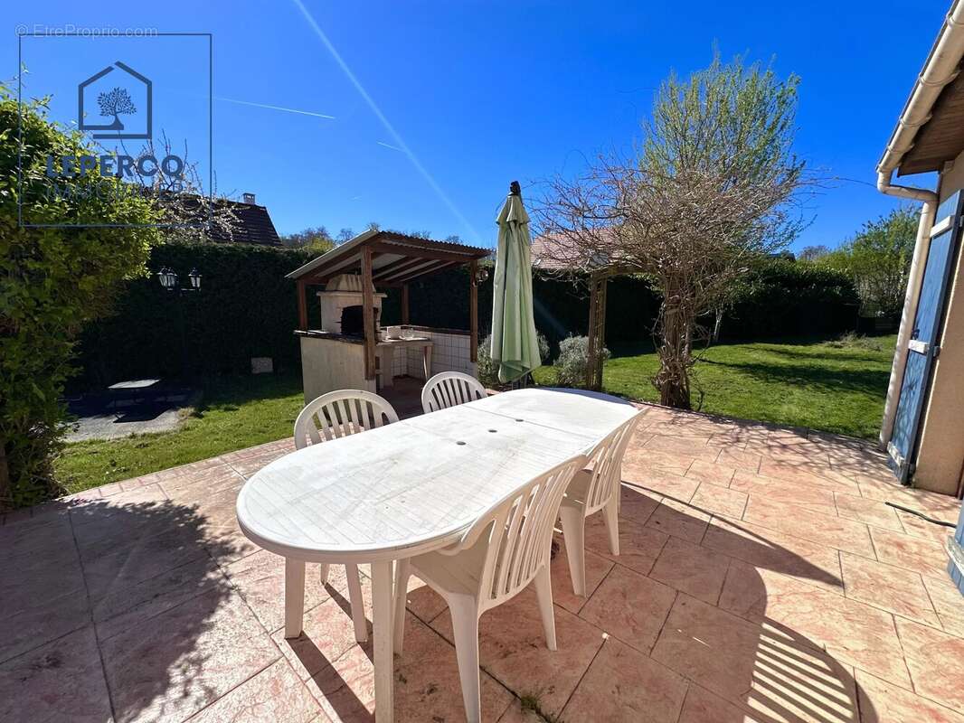 Maison à VILLERS-COTTERETS