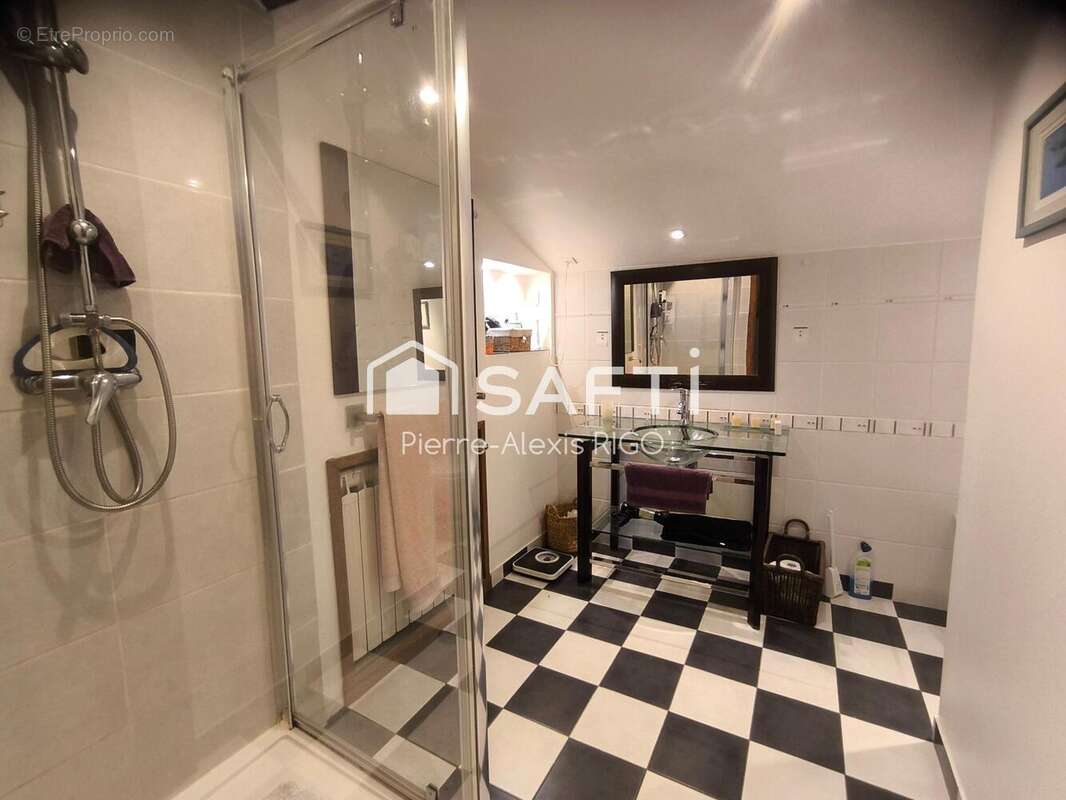 Photo 8 - Maison à SERRES-ET-MONTGUYARD