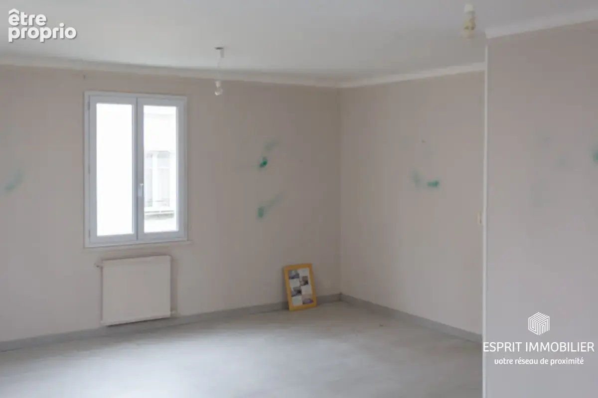 Concarneau - Immeuble avec local commercial, appartement et chambres d'hôtel - photo 13