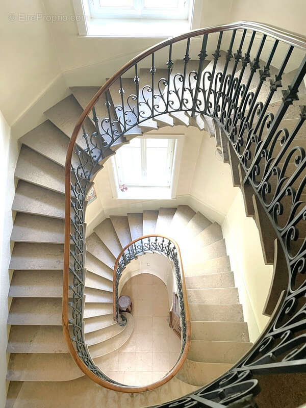 Maison à VILLEFRANCHE-SUR-SAONE