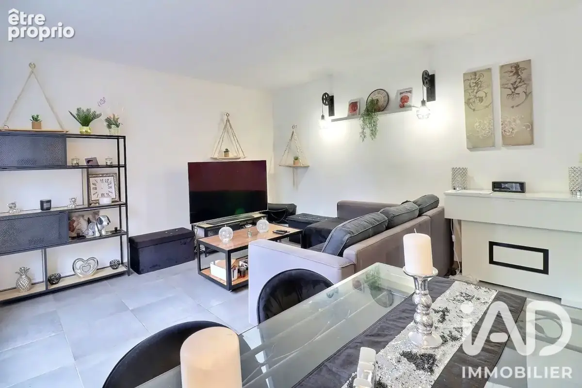 Photo 1 - Appartement à MARSEILLE-13E
