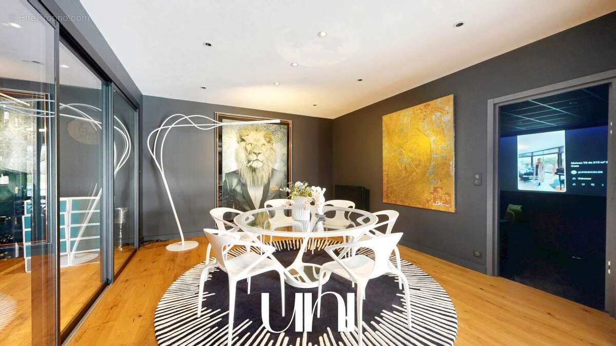 Maison à SAINT-CONTEST