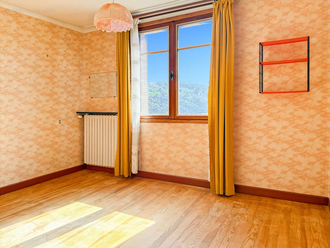 Maison à LABEGUDE