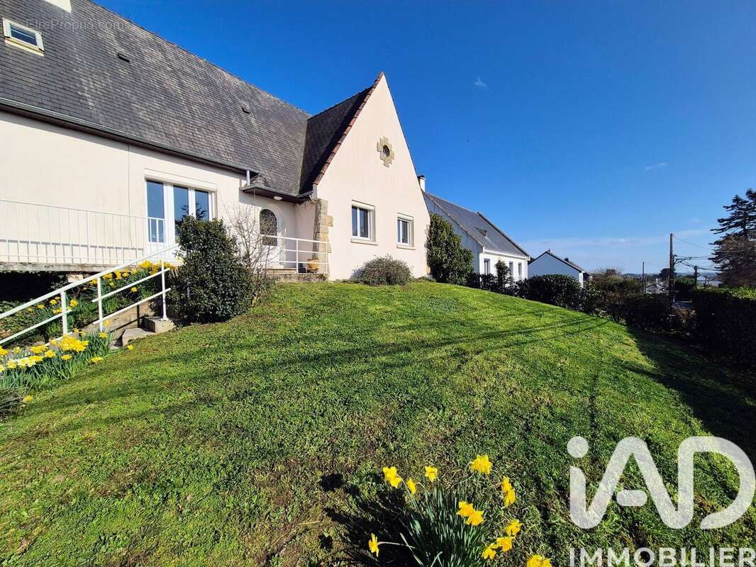 Photo 2 - Maison à SAINT-ETIENNE-DE-MONTLUC