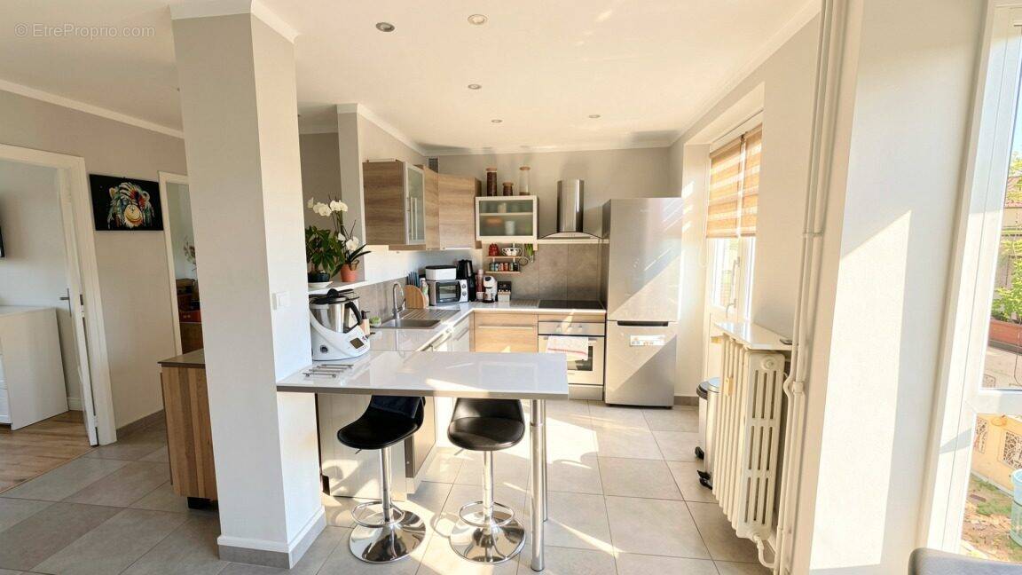 Appartement à SAINT-ETIENNE
