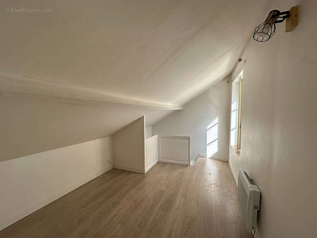 Maison à MILLY-LA-FORET