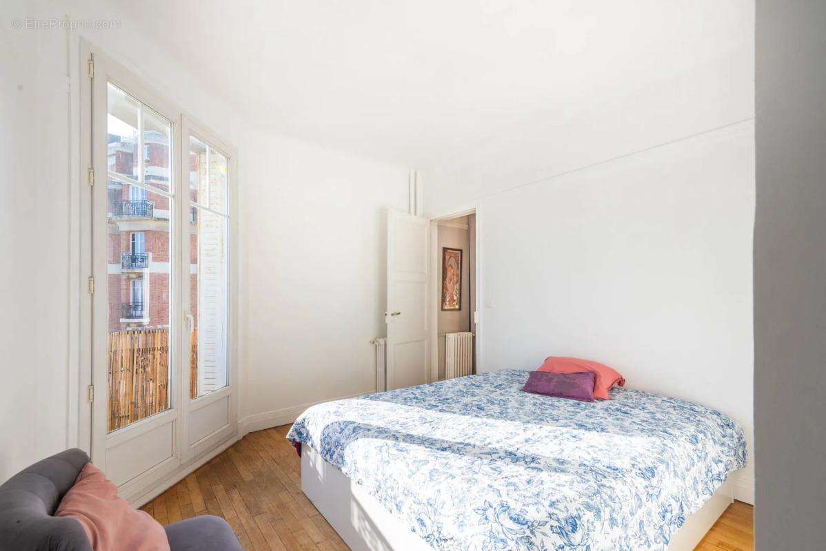 Appartement à COLOMBES