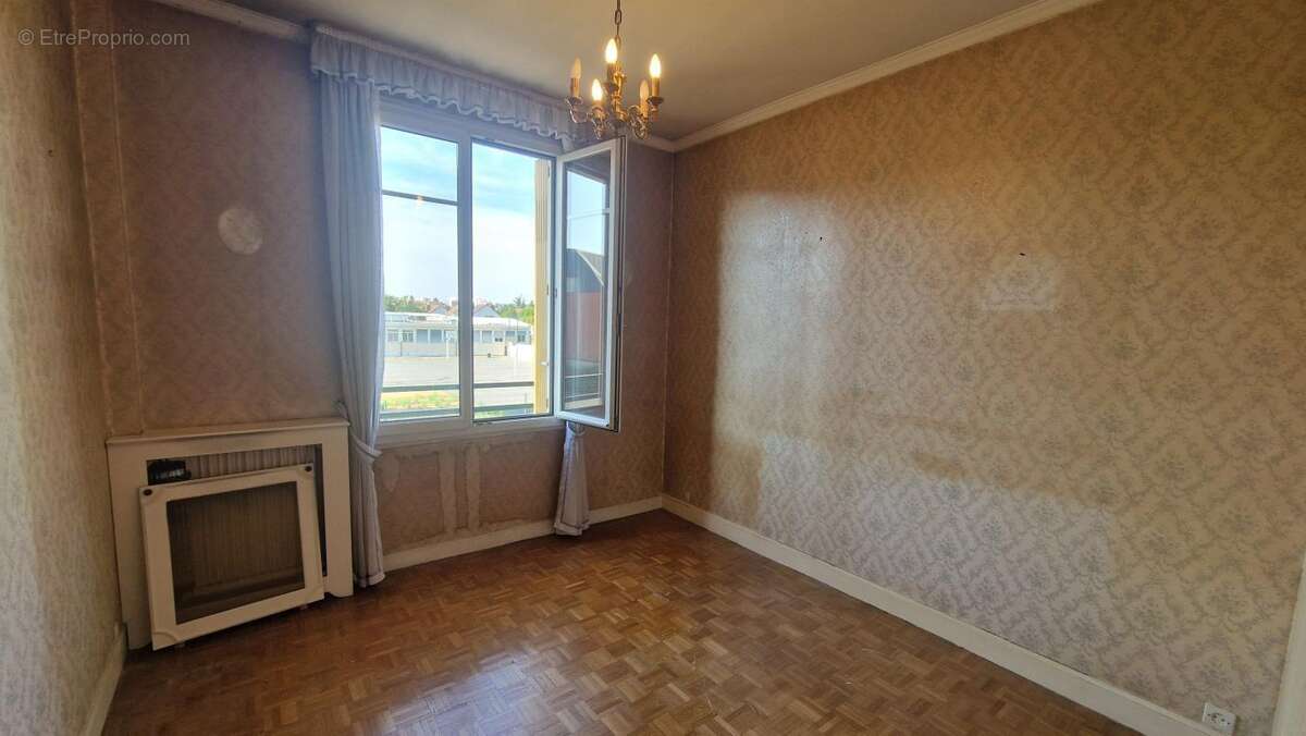 Exclusivité - f3, cave et parking - photo 11