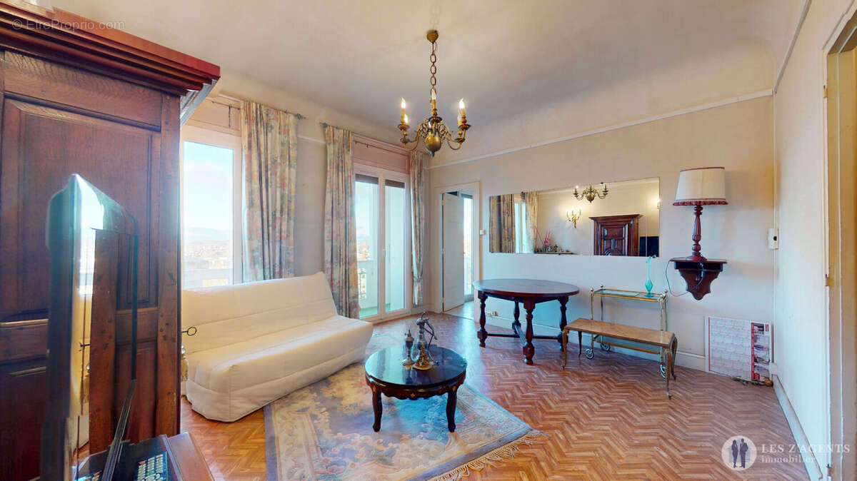 Appartement à AIX-LES-BAINS