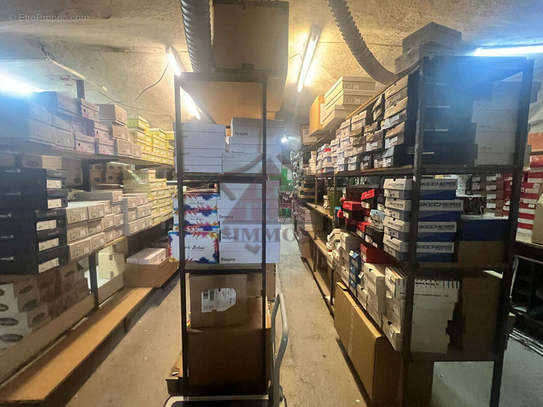 Commerce à SAINT-AMBROIX