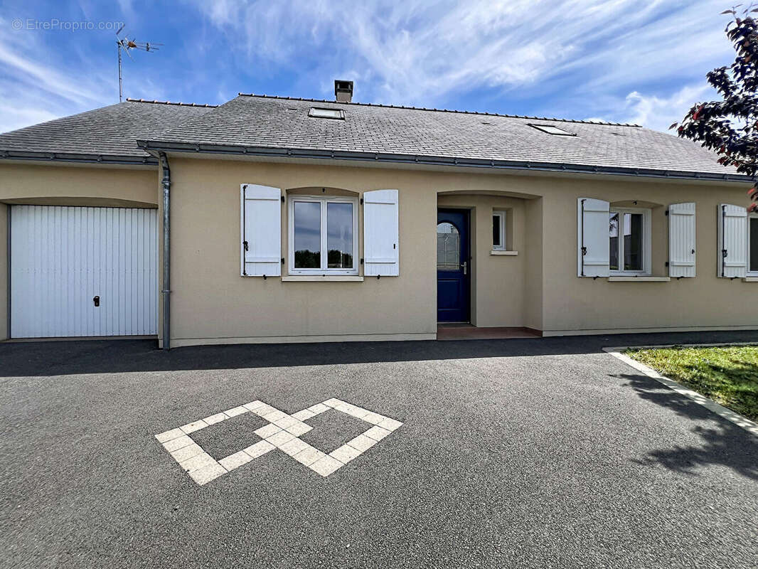 Maison à VIVY