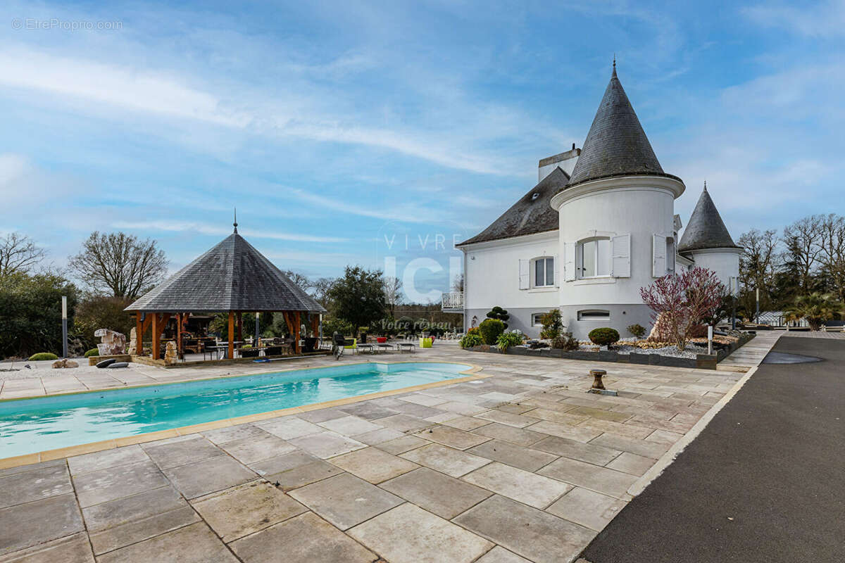 Maison à LA CHEVROLIERE