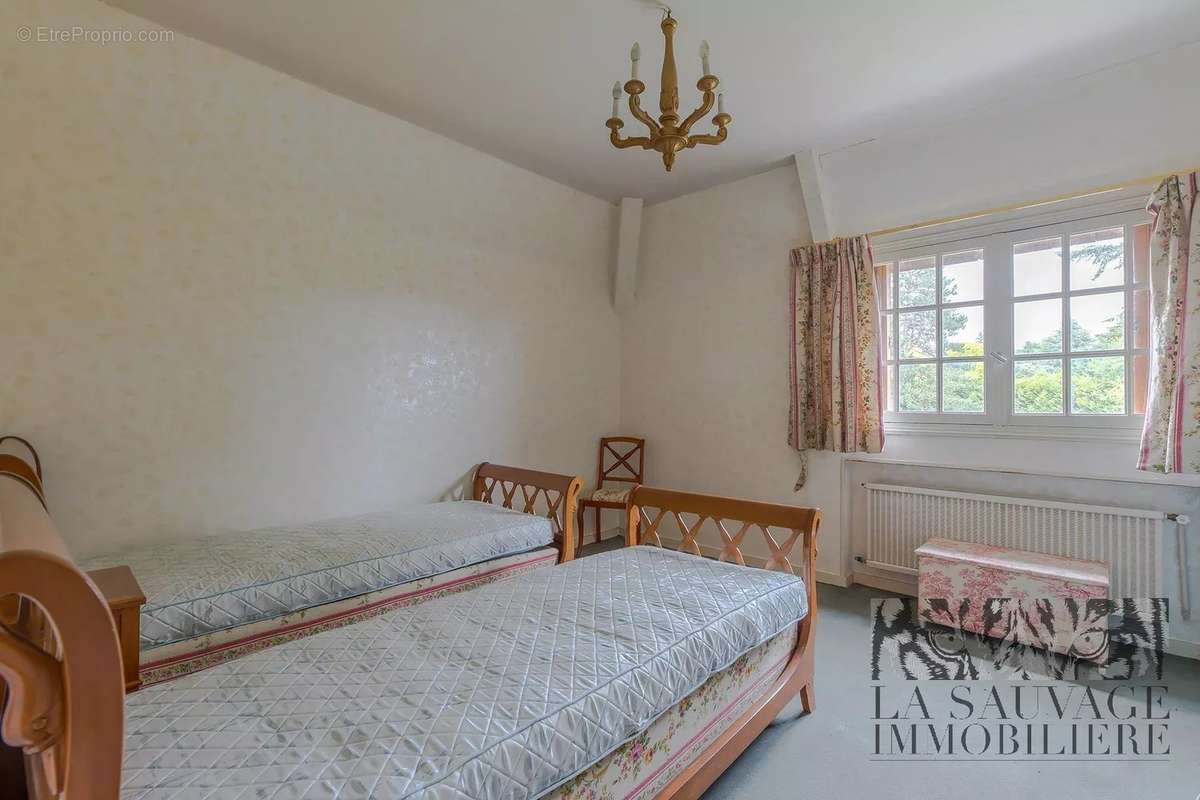 Maison à HOULBEC-COCHEREL