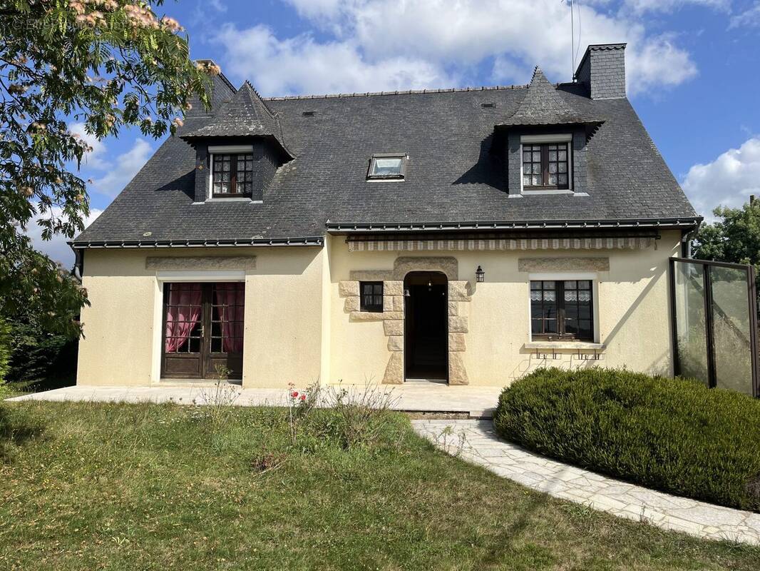 Maison à CARO