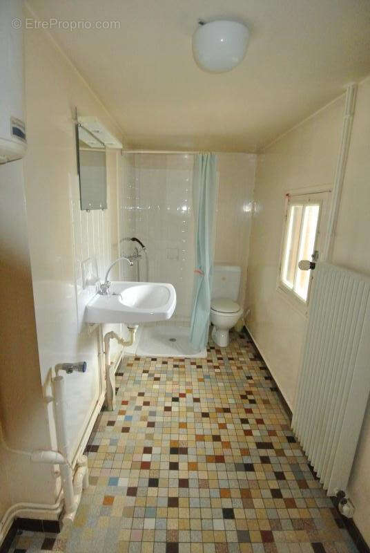 Maison à SAINT-CALAIS