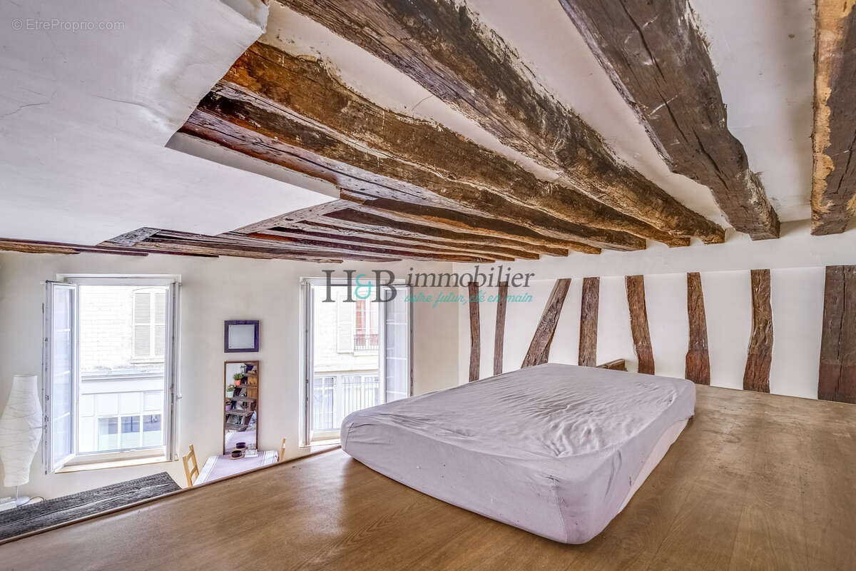 Appartement à PARIS-12E