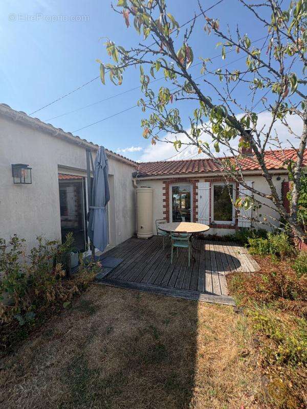 Agréable maison plain-pied avec jardin sans vis-à-vis - photo 13
