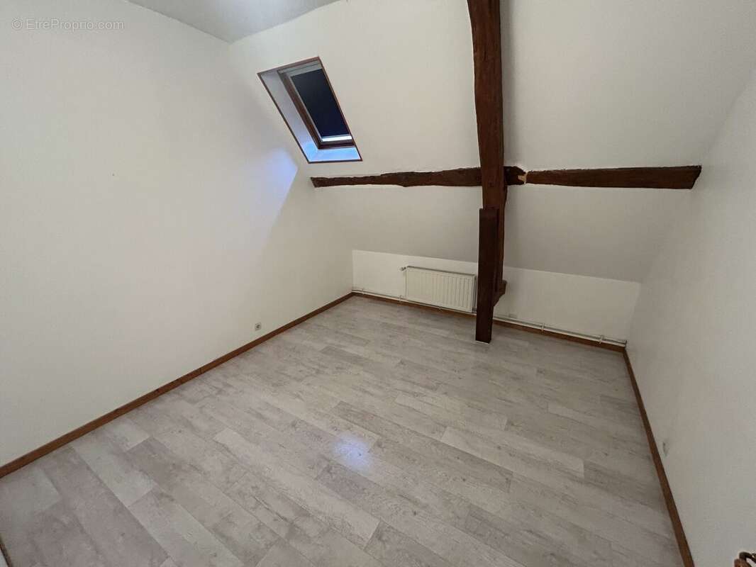 Maison à LAIGNEVILLE