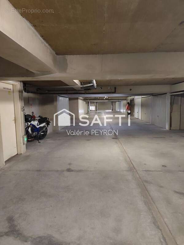 Photo 2 - Parking à AIX-EN-PROVENCE