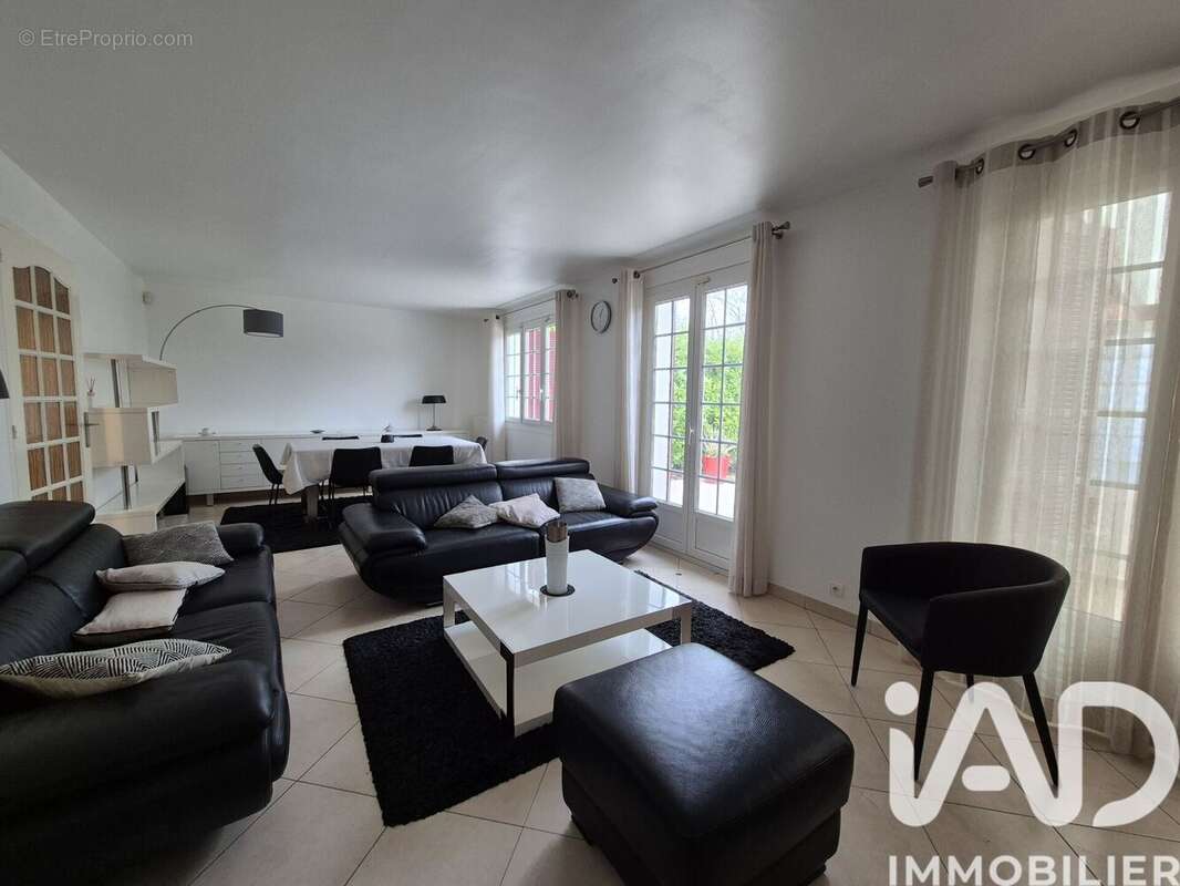 Photo 4 - Maison à SUCY-EN-BRIE