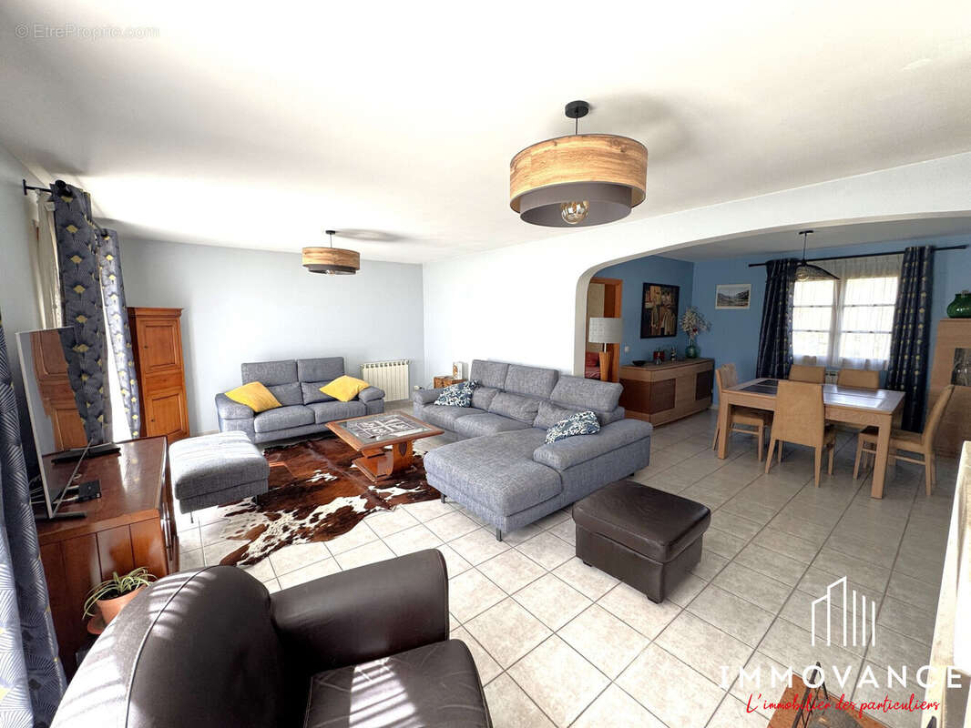 Maison à LES MATELLES