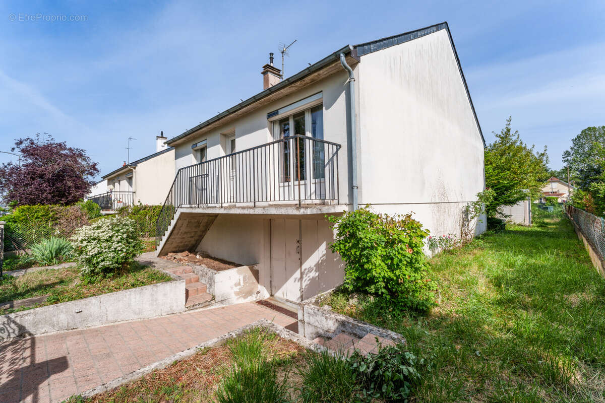 Maison à JOUE-LES-TOURS