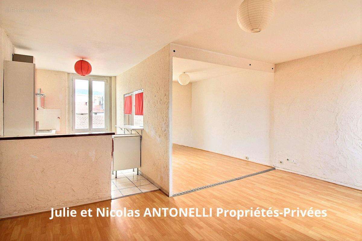 Appartement à FIRMINY