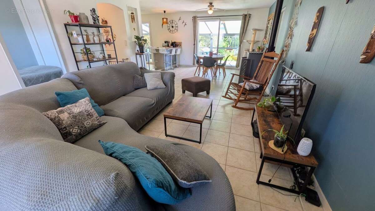 Maison à TOUROUZELLE