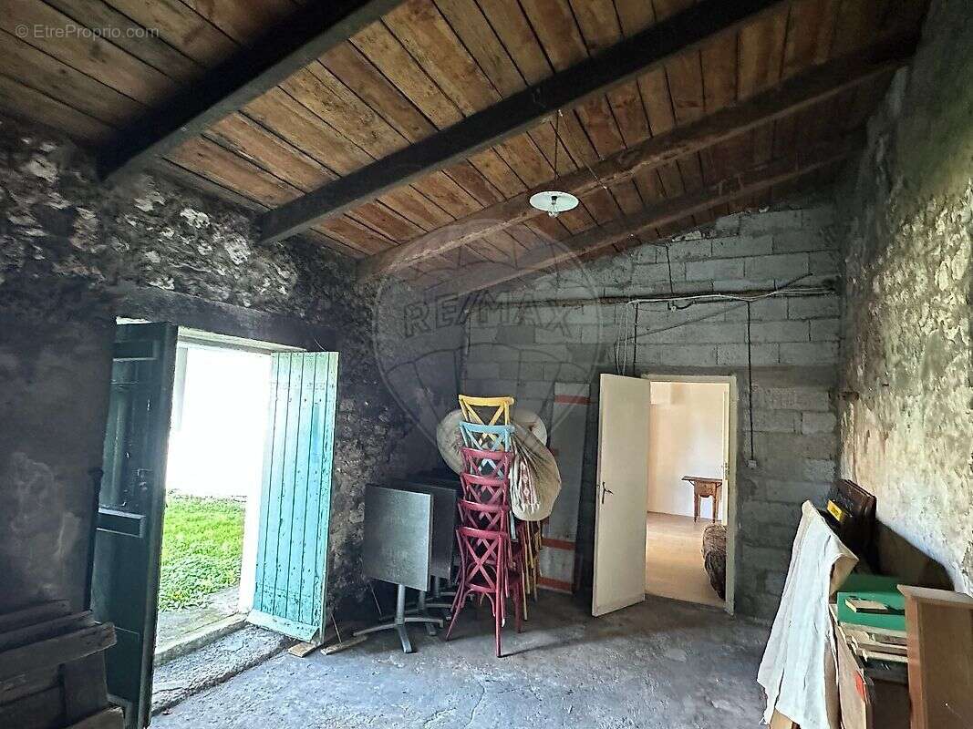 Maison à LES MATHES