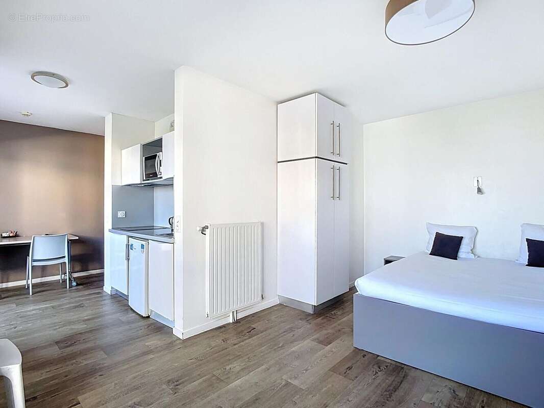 Photo 4 - Appartement à CHOISY-LE-ROI