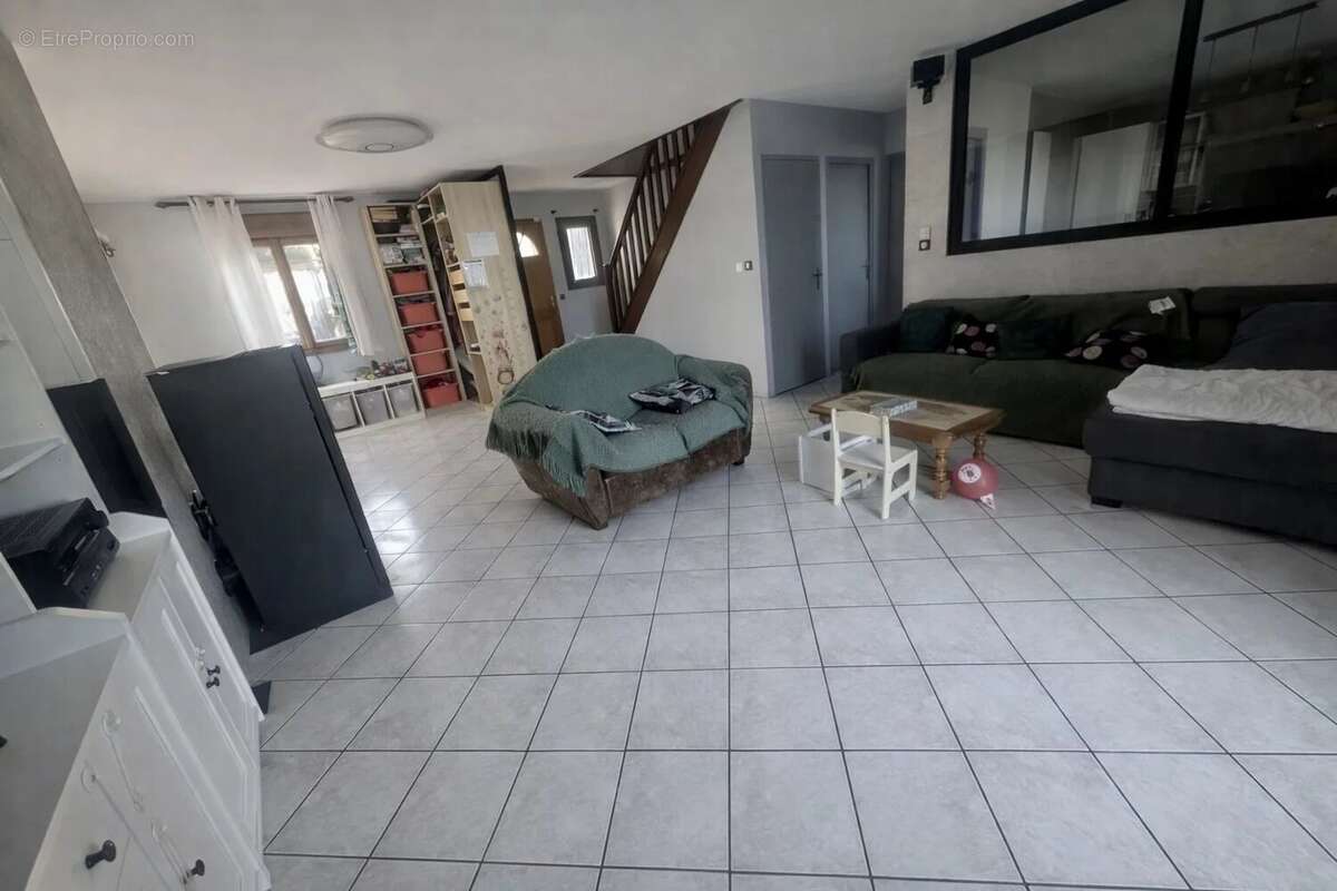 Maison à LIZY-SUR-OURCQ