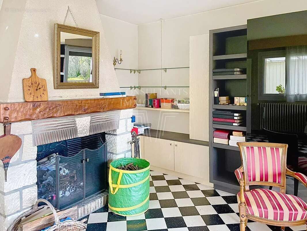 Maison à SAINT-MARTIN-AUX-CHARTRAINS