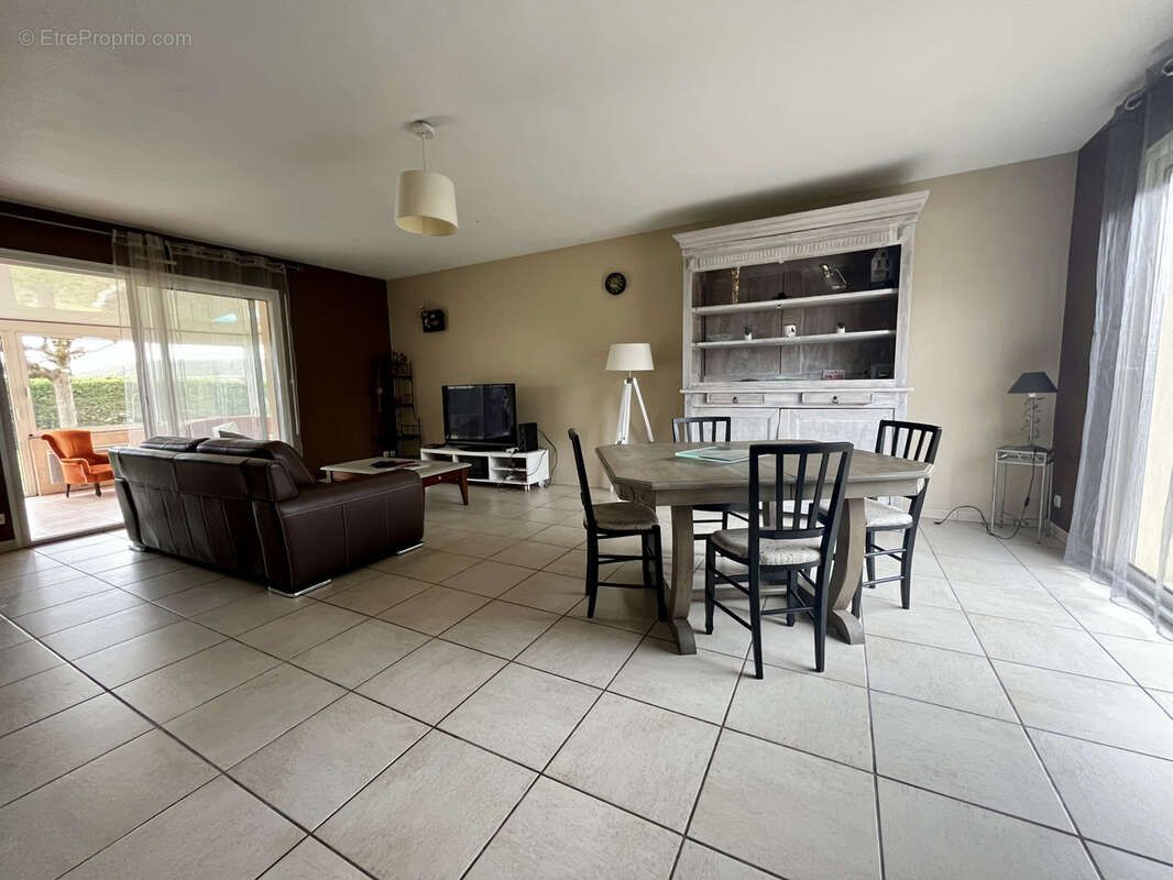 Maison à SAINT-LOUBES