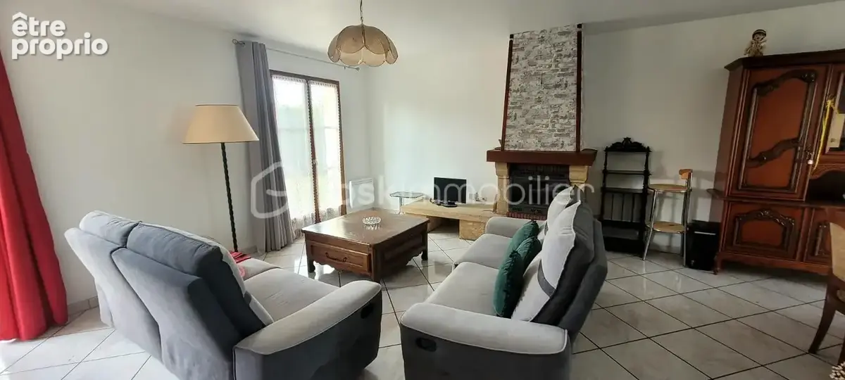Maison de plain-pied sur terrain clos de 768 m² - photo 4