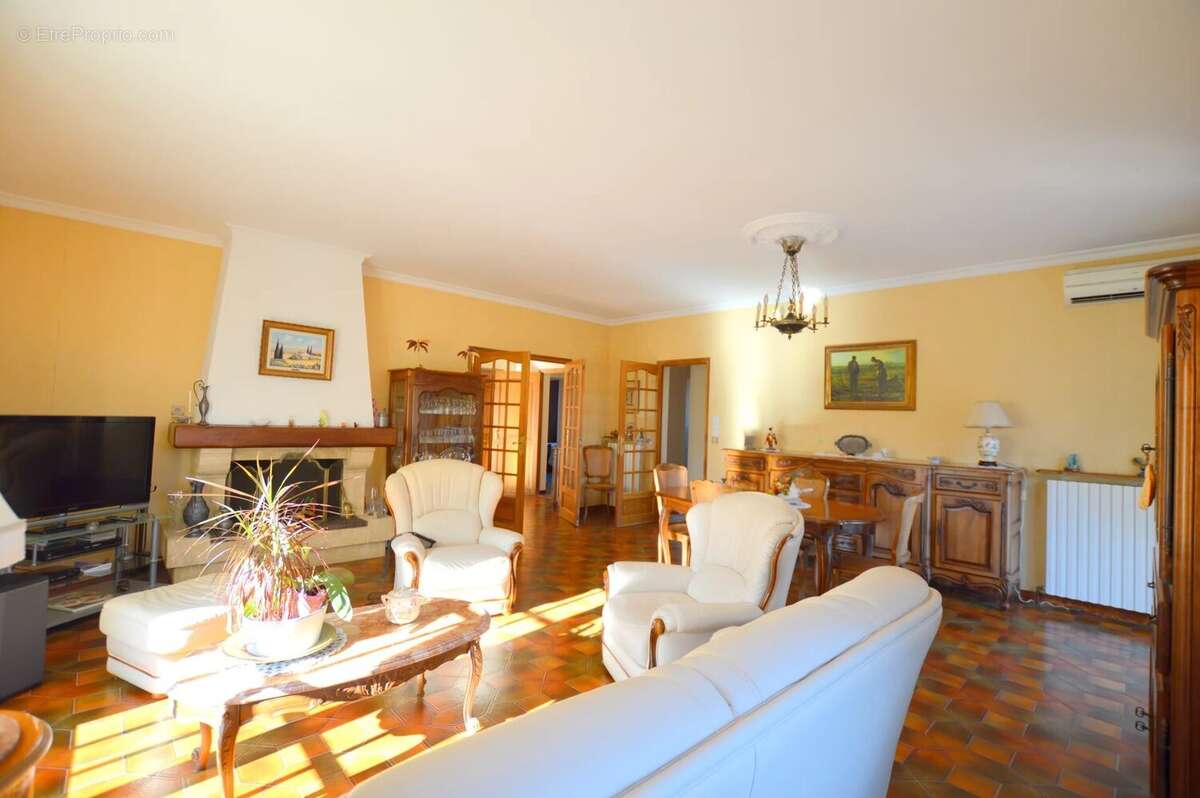 Maison à SAINT-AUNES