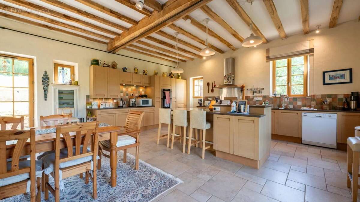 Maison à SARLAT-LA-CANEDA