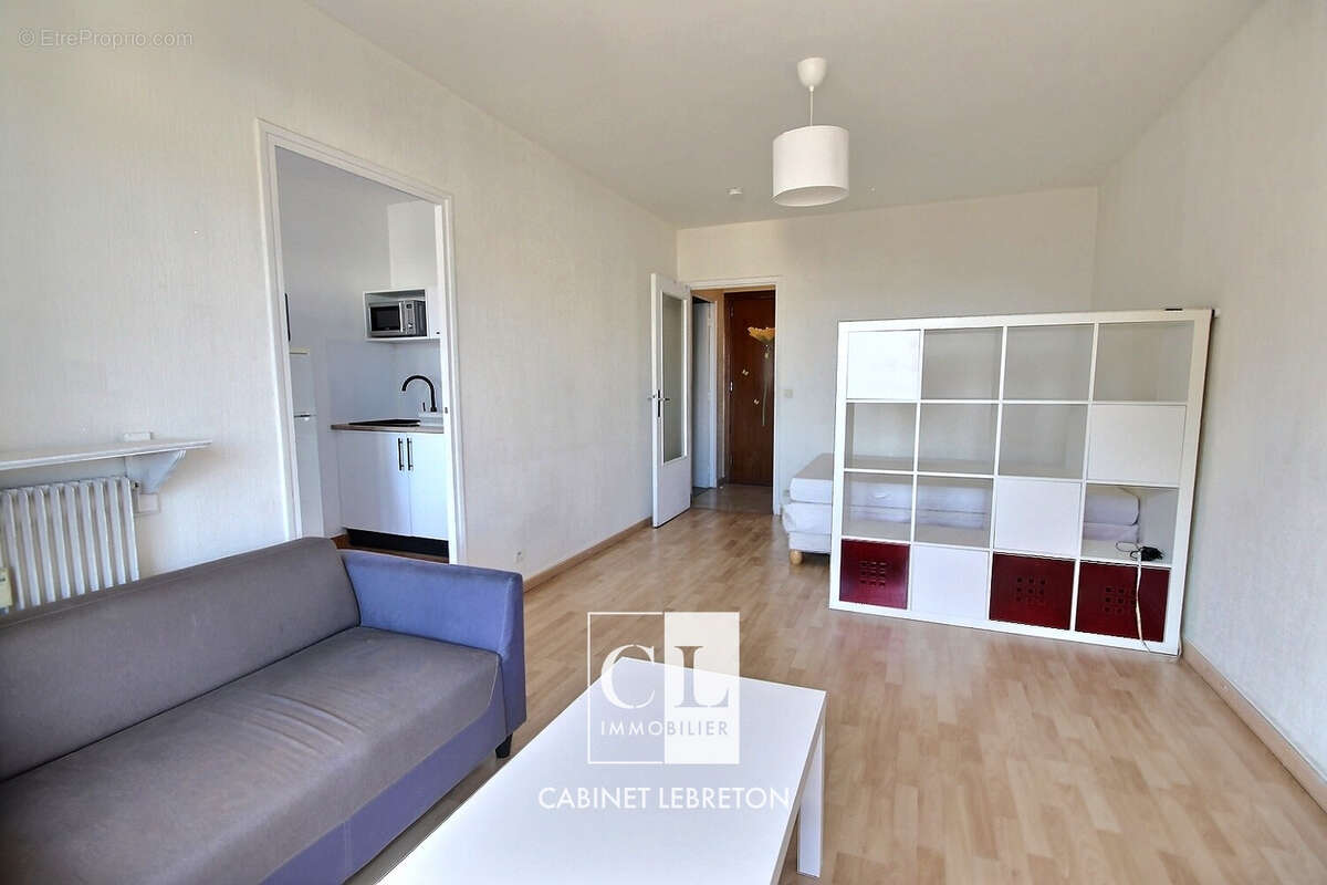 T1/2 en Dernier étage avec Balcon à Marseille 5e La Timone - photo 6