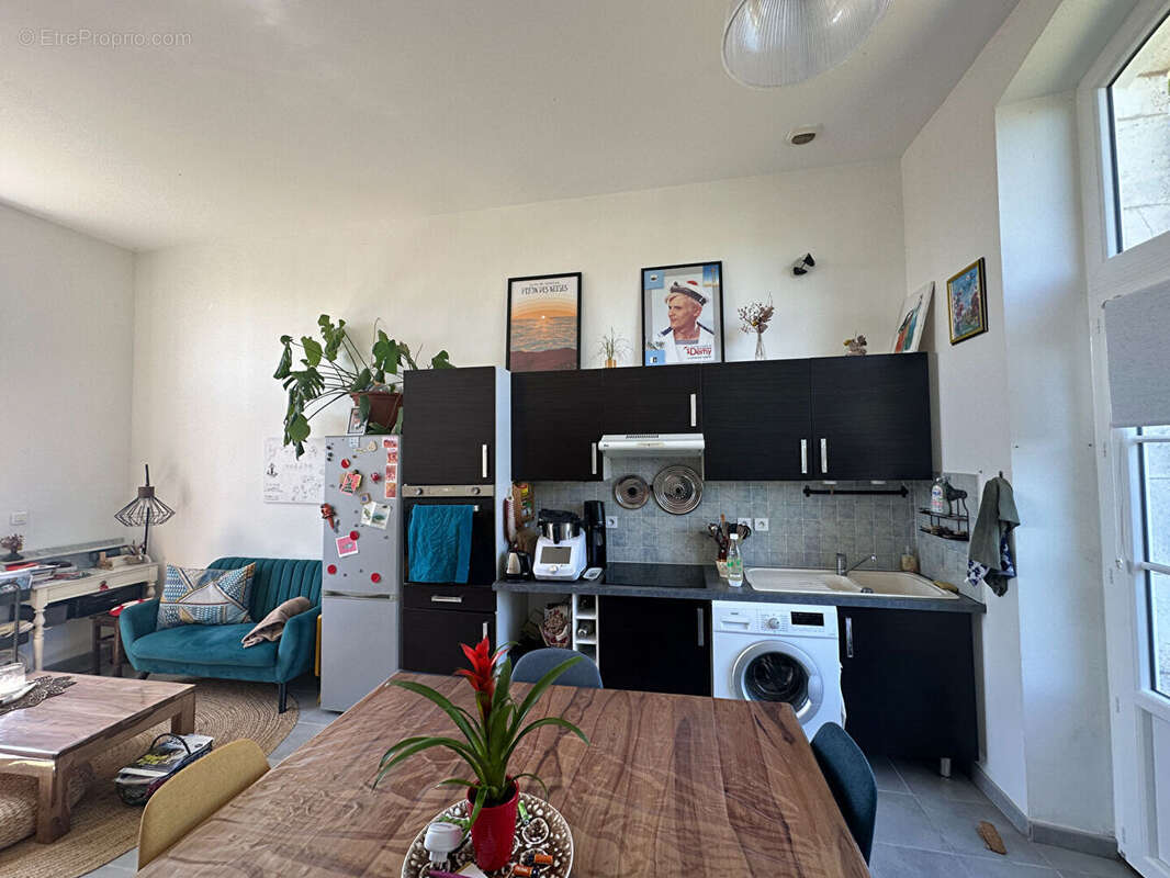 Appartement à MARENNES