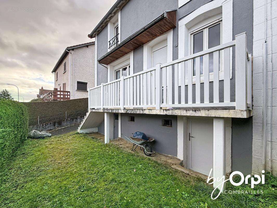 Maison à SAINT-ELOY-LES-MINES