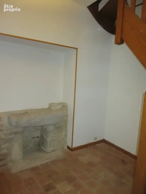 Maison de caractère au charme authentique ! - photo 3