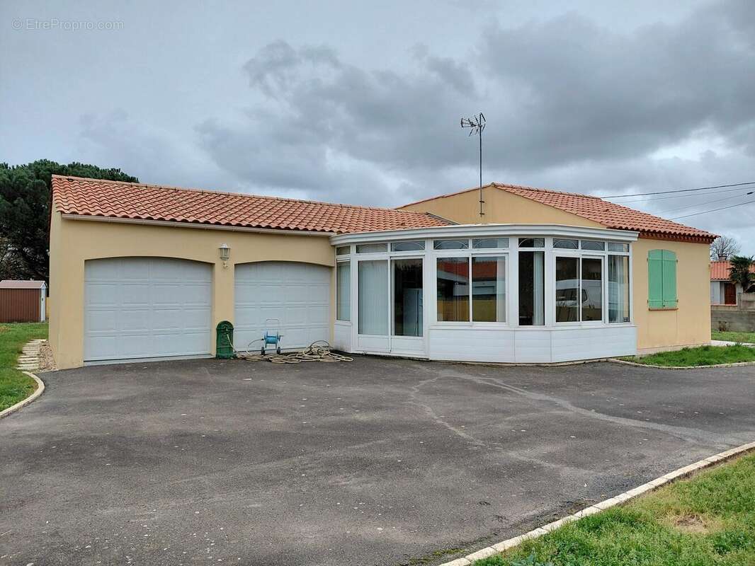 Maison à FALLERON