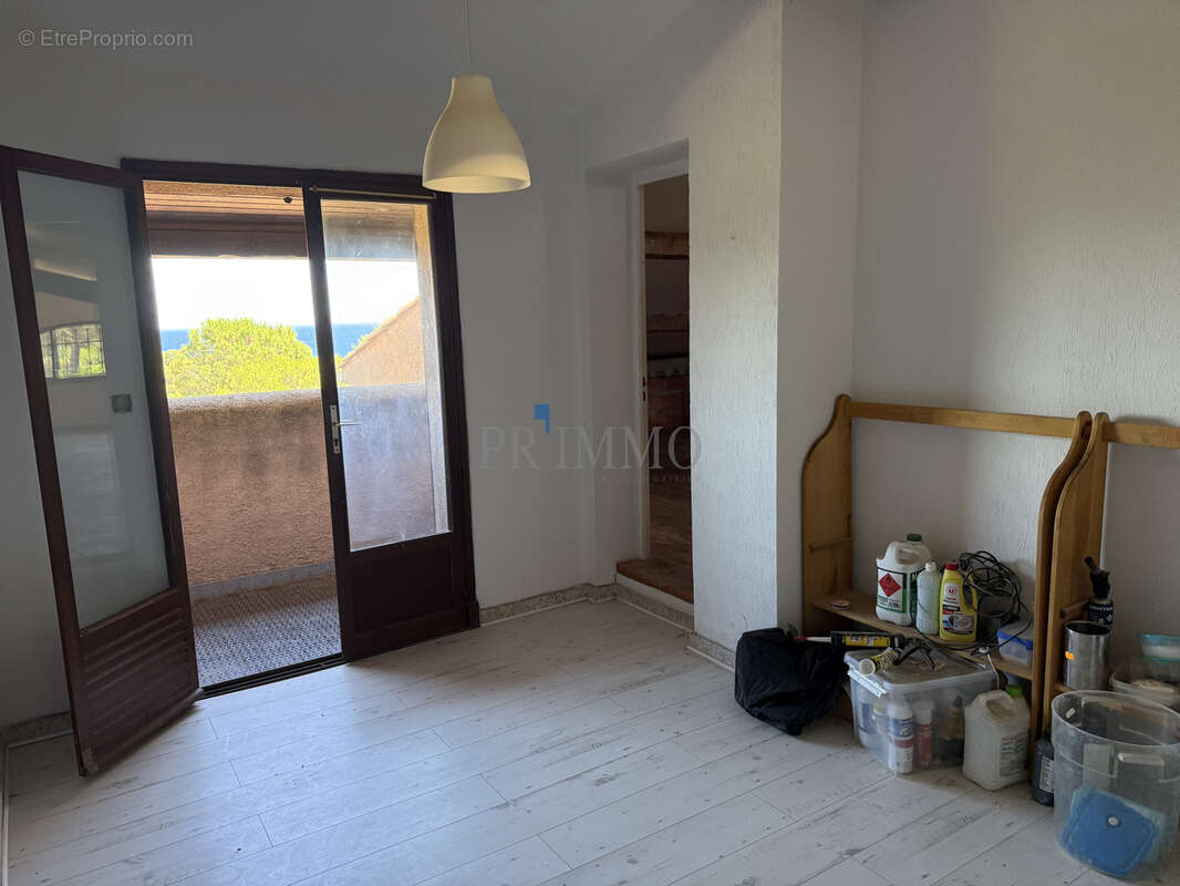 Maison à FREJUS