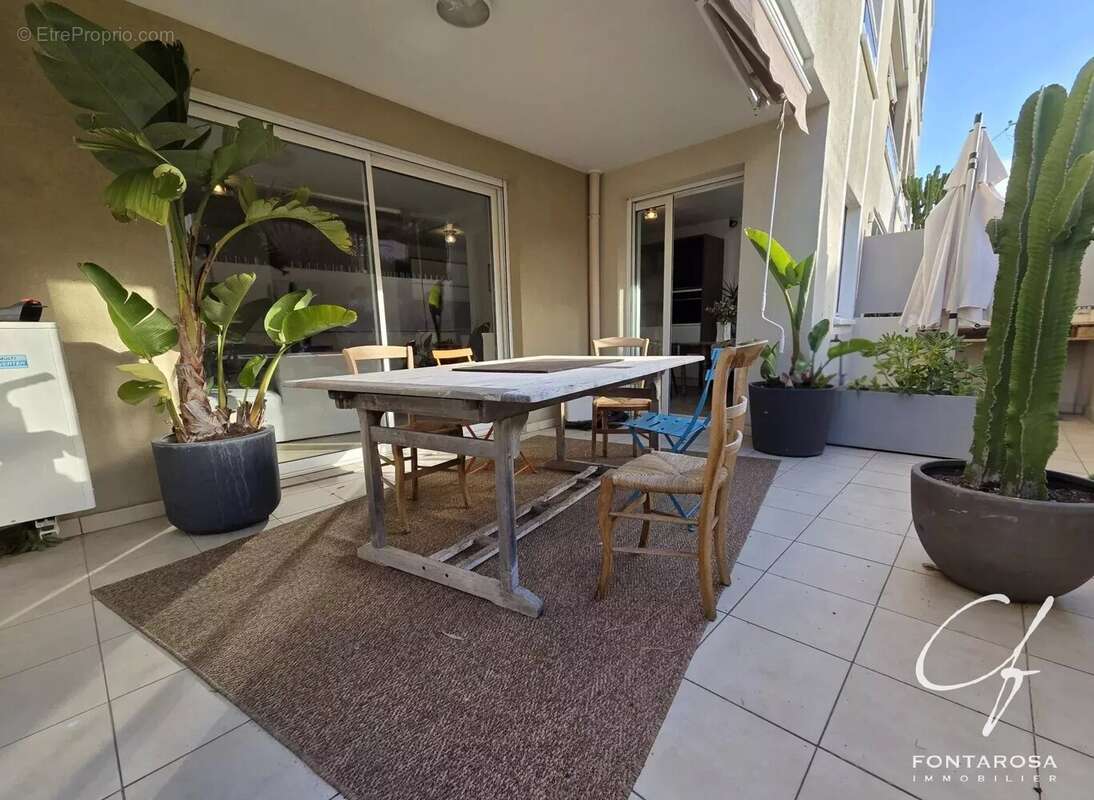 Appartement à SAINT-RAPHAEL