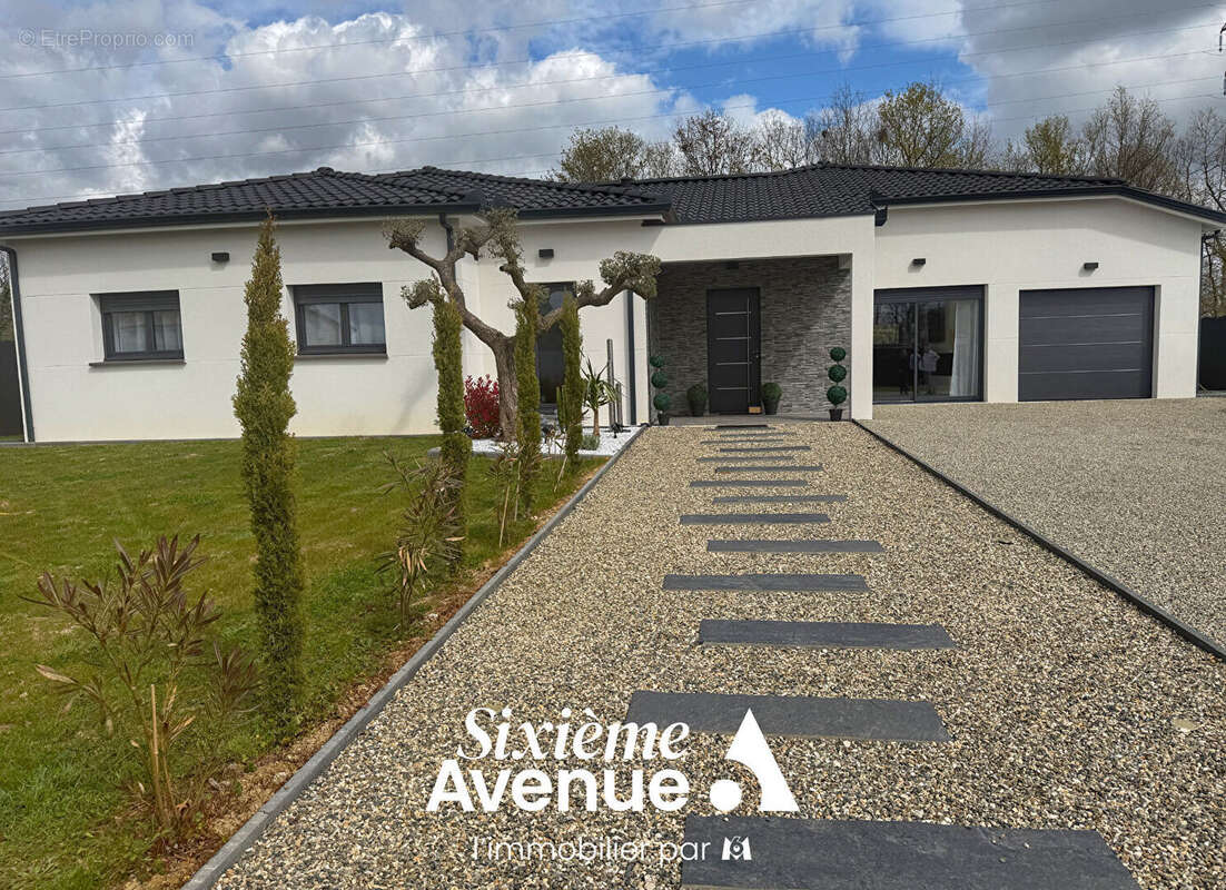 Maison à LES BARTHES